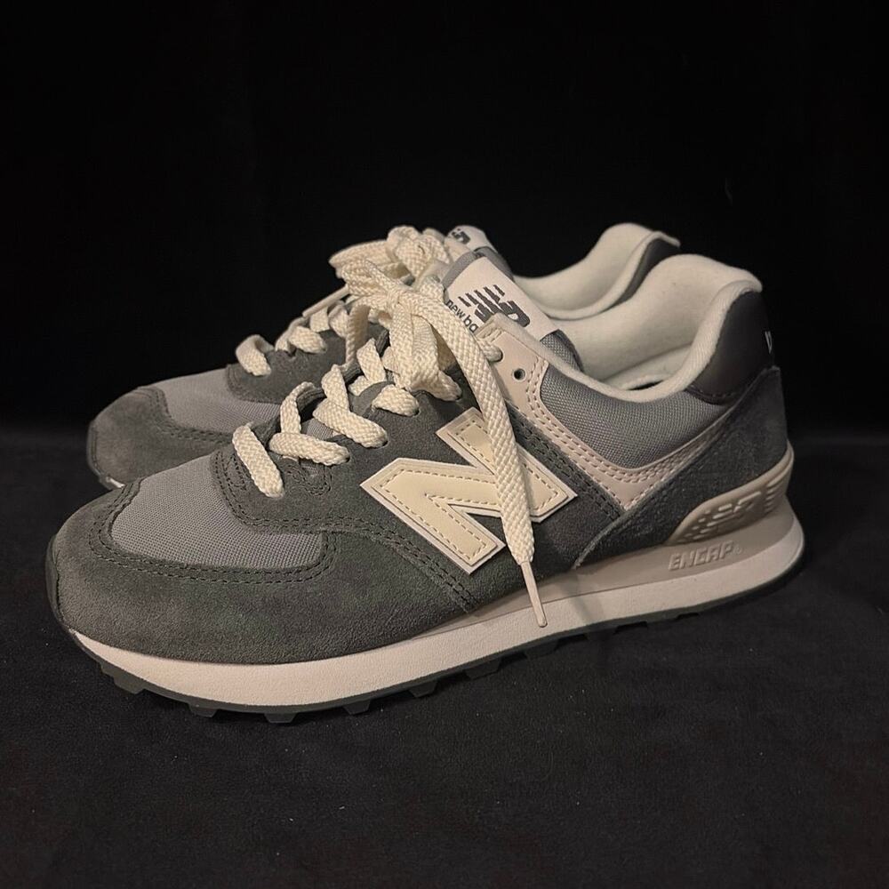 New Balance 579 Women’s Sneakers Size 7 1/2